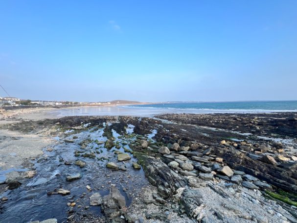 Rock striations along the point