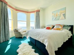Master bedroom with sea view